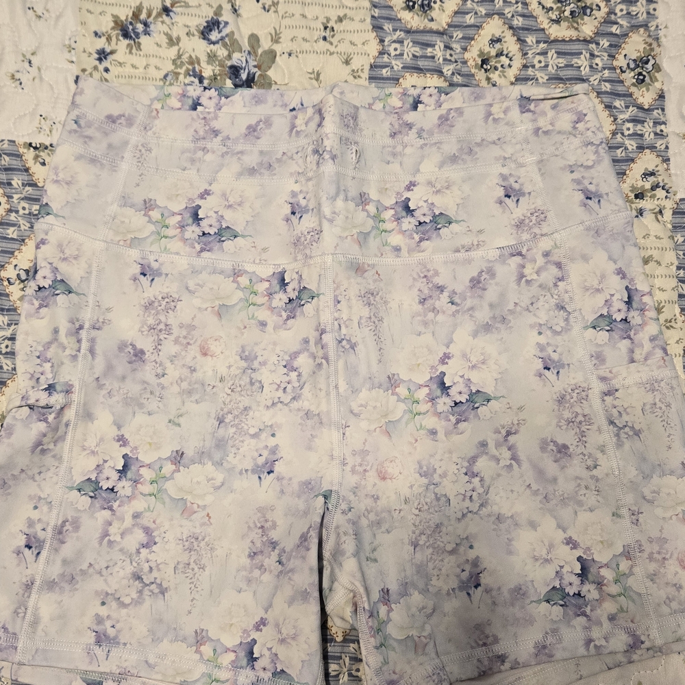 ZYIA Women's Floral Lavender Athletic Shorts